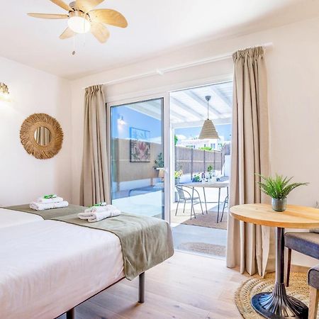 Boutique Beach Villa By Lanzarote Retreats - Private Pool - 1 Min Walk To Sea Pool Charco del Palo Eksteriør billede