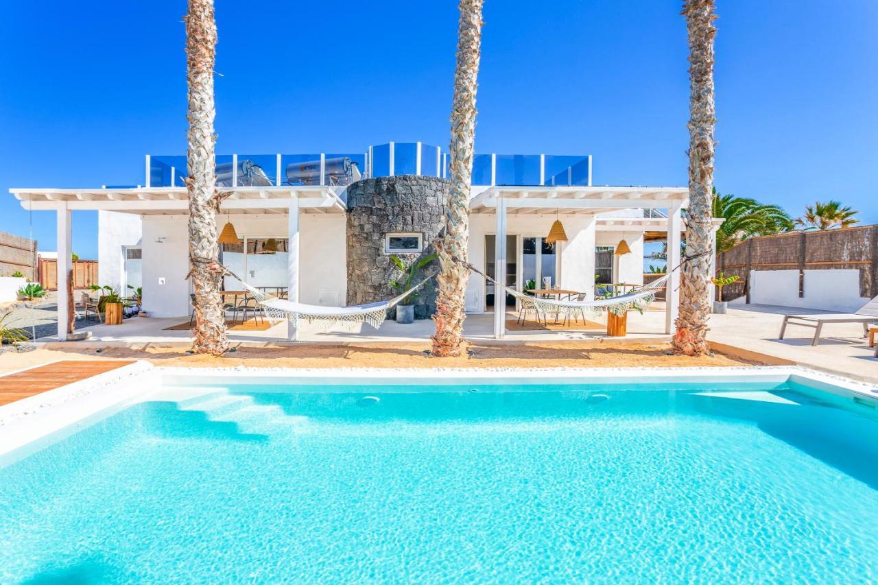 Boutique Beach Villa By Lanzarote Retreats - Private Pool - 1 Min Walk To Sea Pool Charco del Palo Eksteriør billede