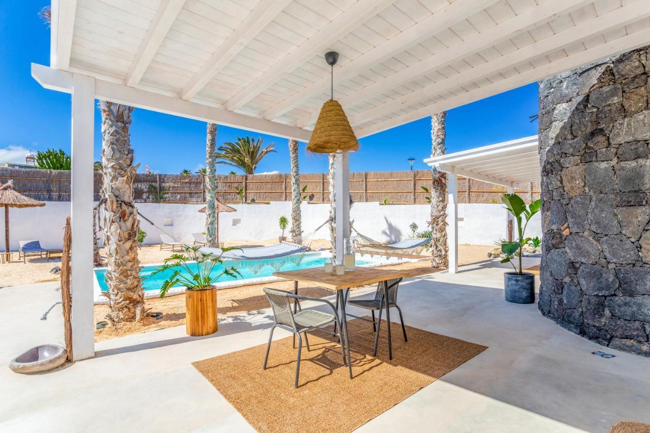 Boutique Beach Villa By Lanzarote Retreats - Private Pool - 1 Min Walk To Sea Pool Charco del Palo Eksteriør billede
