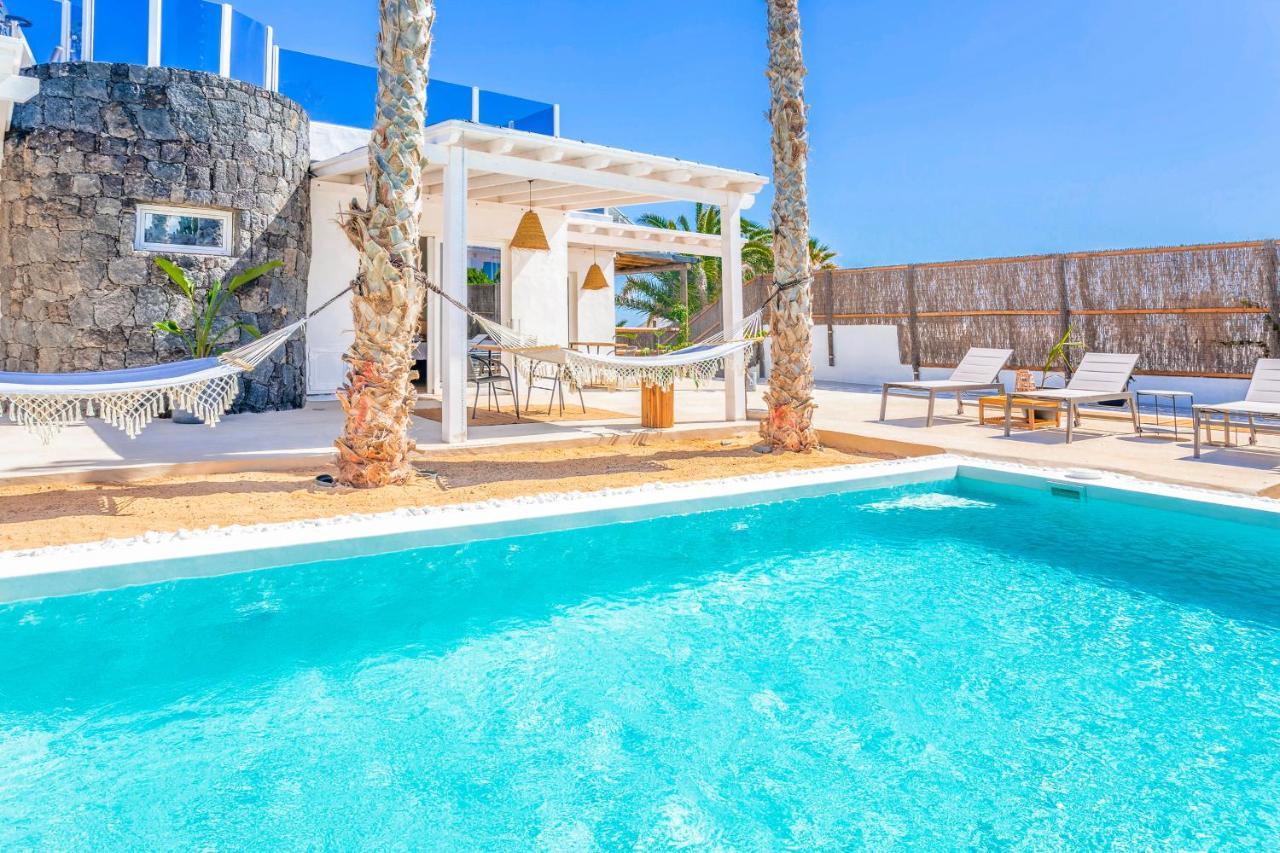 Boutique Beach Villa By Lanzarote Retreats - Private Pool - 1 Min Walk To Sea Pool Charco del Palo Eksteriør billede