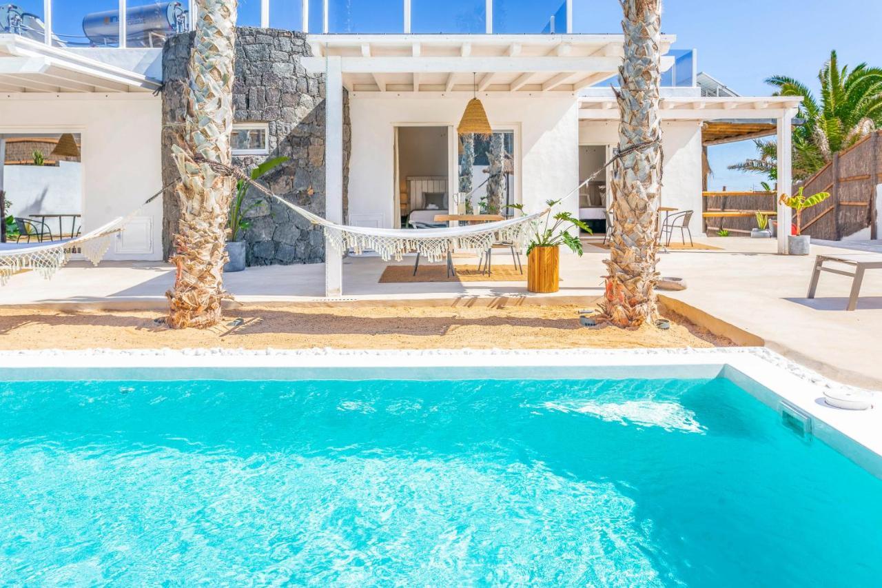 Boutique Beach Villa By Lanzarote Retreats - Private Pool - 1 Min Walk To Sea Pool Charco del Palo Eksteriør billede