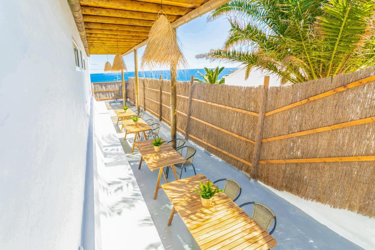 Boutique Beach Villa By Lanzarote Retreats - Private Pool - 1 Min Walk To Sea Pool Charco del Palo Eksteriør billede