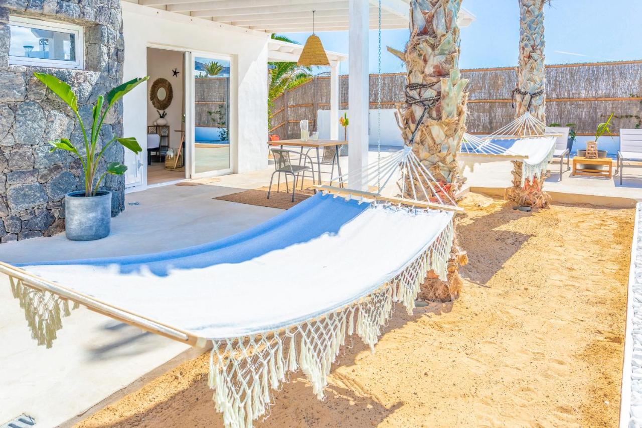 Boutique Beach Villa By Lanzarote Retreats - Private Pool - 1 Min Walk To Sea Pool Charco del Palo Eksteriør billede