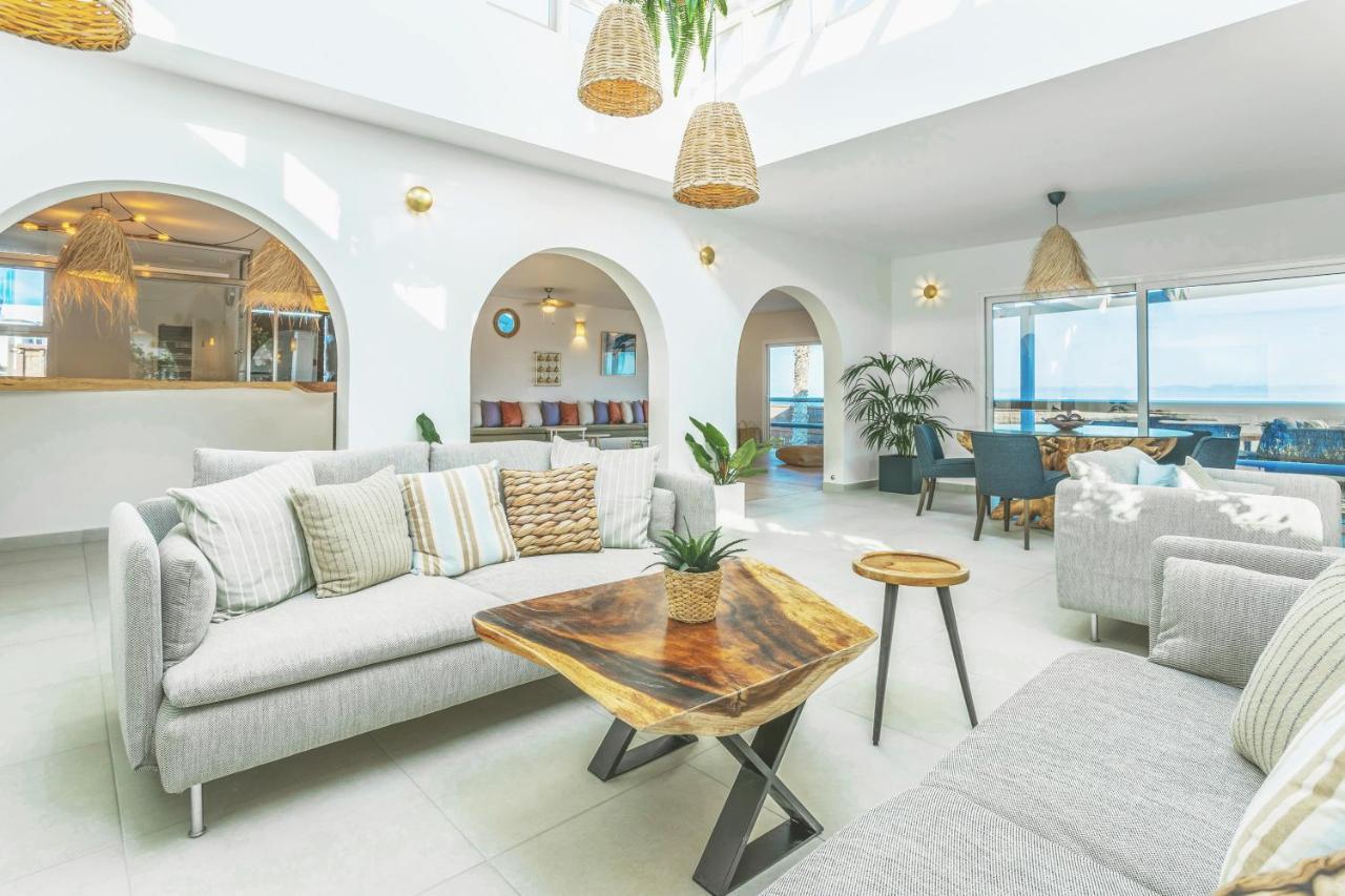 Boutique Beach Villa By Lanzarote Retreats - Private Pool - 1 Min Walk To Sea Pool Charco del Palo Eksteriør billede