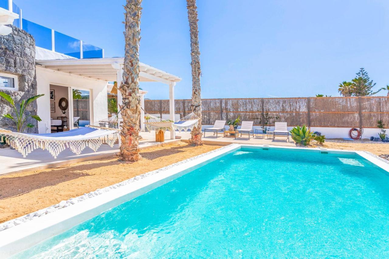 Boutique Beach Villa By Lanzarote Retreats - Private Pool - 1 Min Walk To Sea Pool Charco del Palo Eksteriør billede