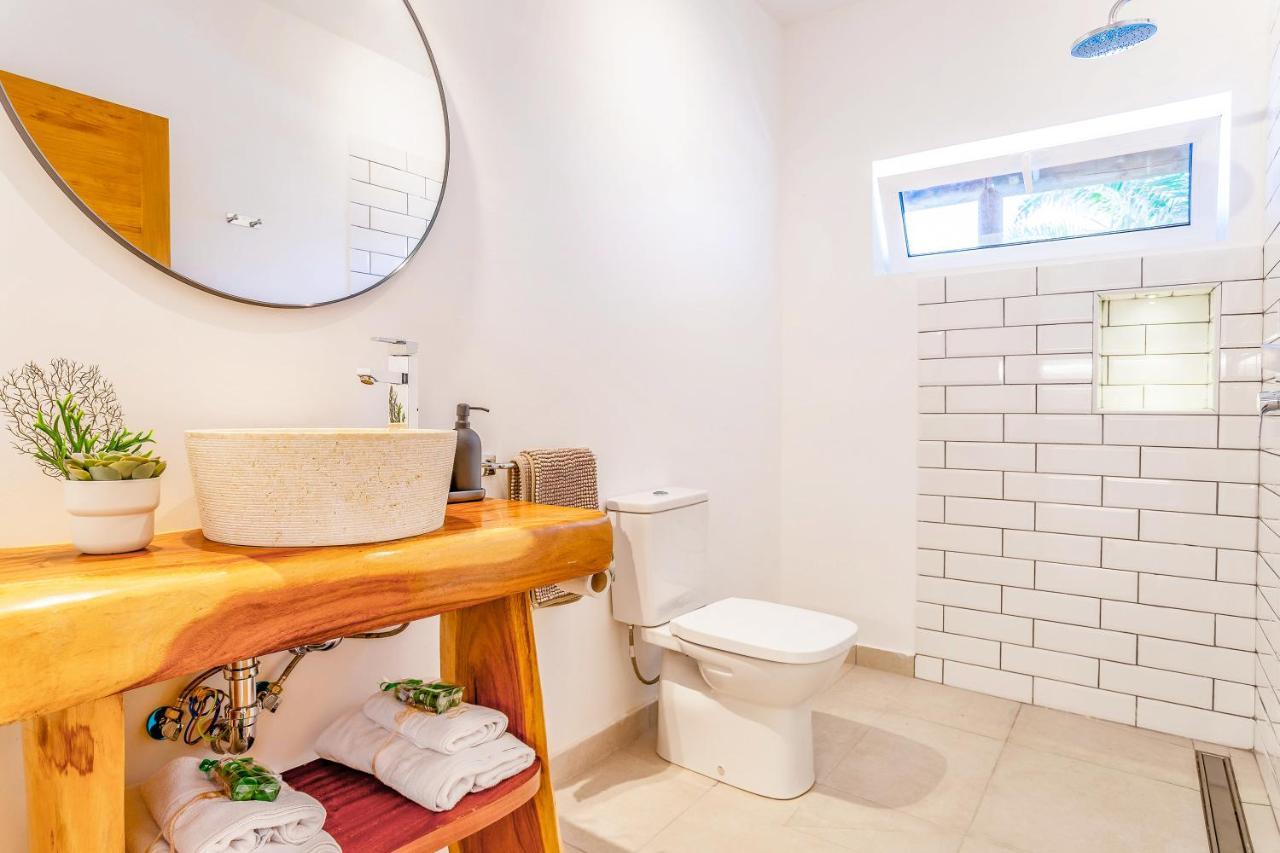 Boutique Beach Villa By Lanzarote Retreats - Private Pool - 1 Min Walk To Sea Pool Charco del Palo Eksteriør billede